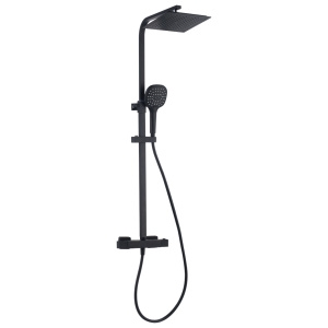 Zestaw prysznicowy MODERN Black Zestaw prysznicowy w kolorze czarnym z termostatyczną baterią i kwadratową deszczownicą. Nowoczesny design z eleganckim matowym czarnym wykończeniem, zapewniający precyzyjną regulację temperatury wody dzięki termostatycznej funkcji. Kwadratowa deszczownica oferuje szeroki strumień wody, idealny do relaksujących pryszniców.